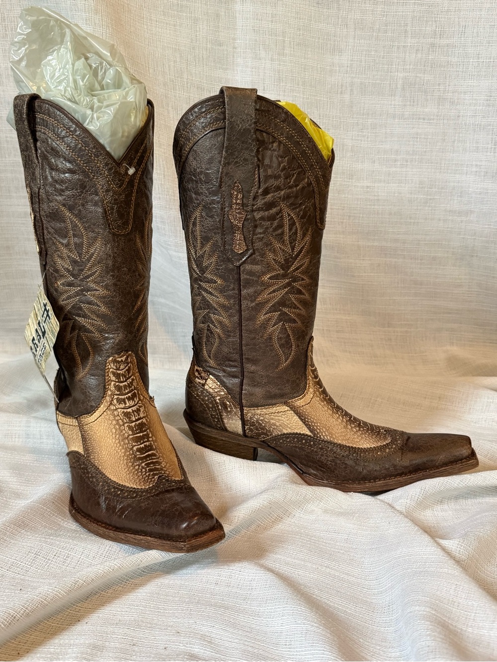 Classic Two-Tone Brown & Tan Western Ankle Boots